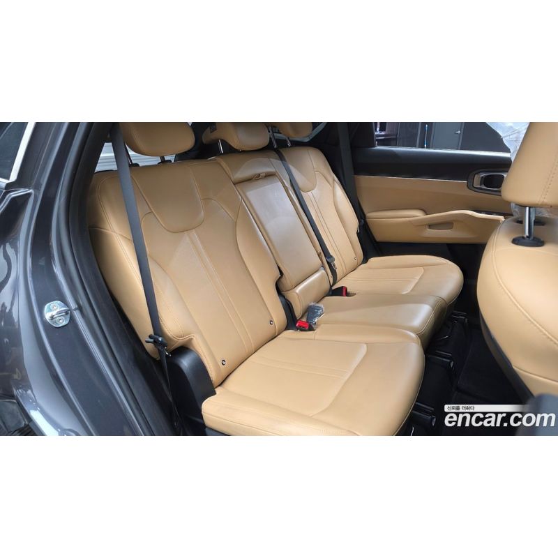 137435