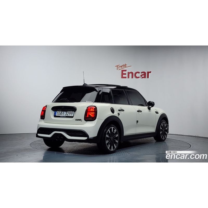 467788