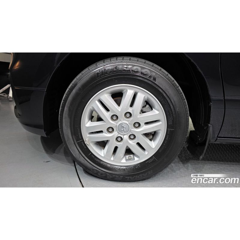 348930