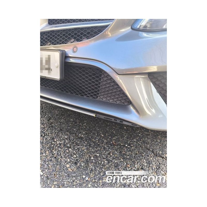 571881