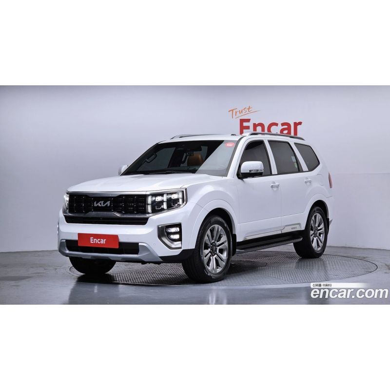 304720