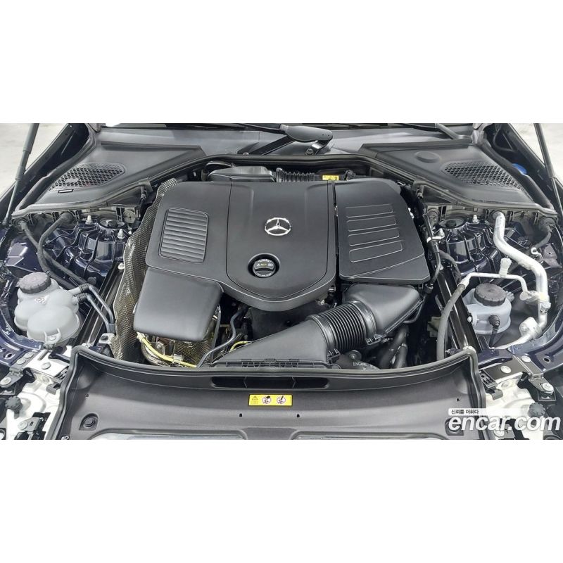 493351