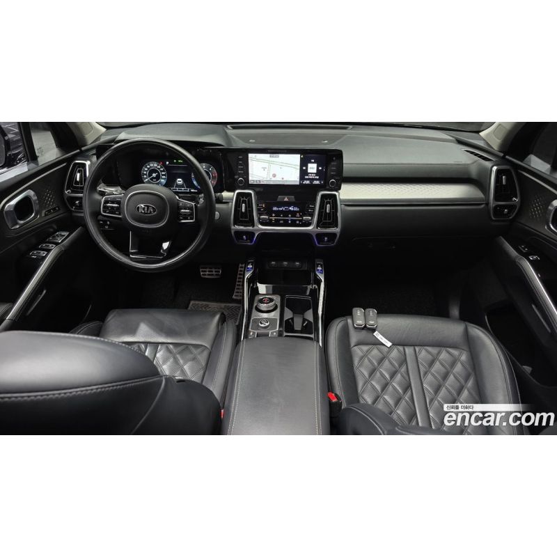 825211