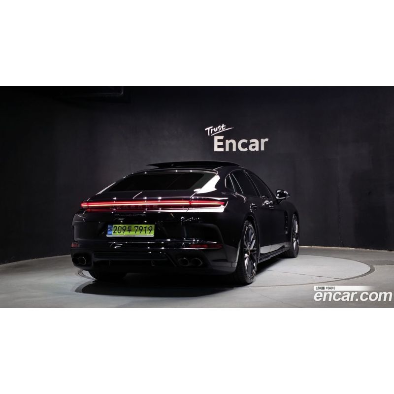 924411