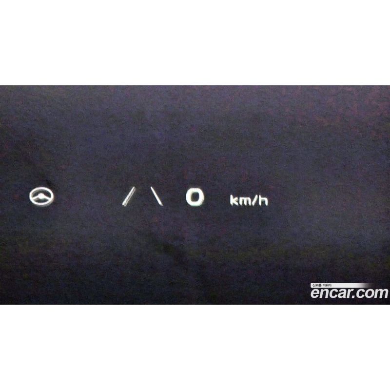 648061