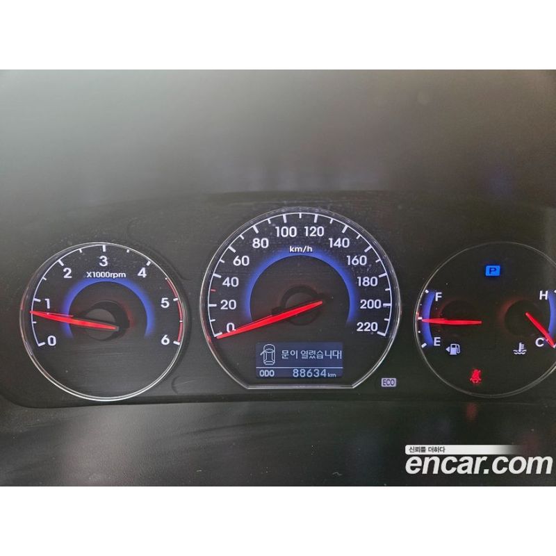 944791