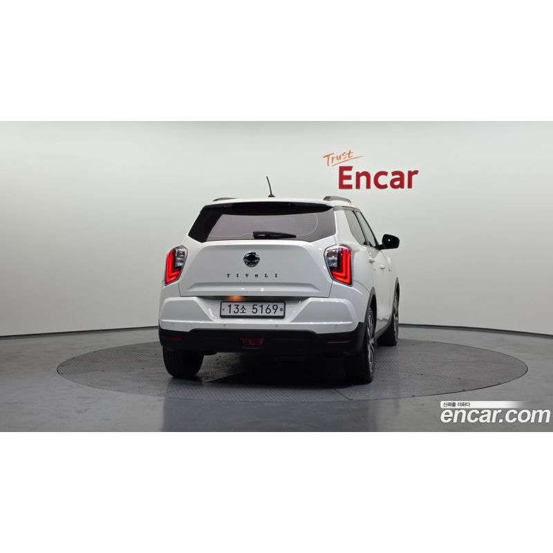569212