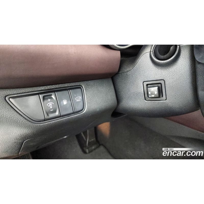 939111