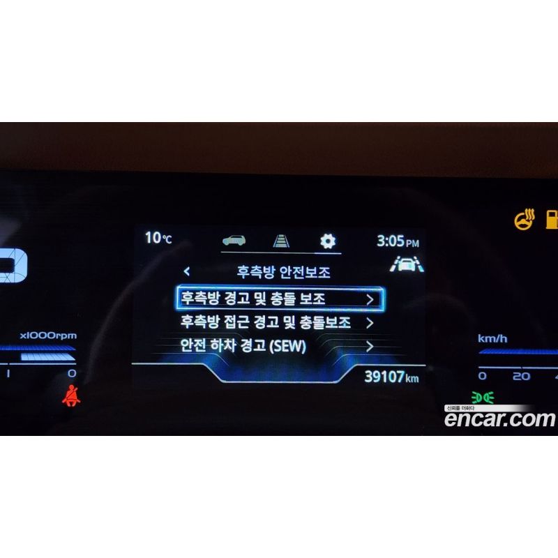 68428