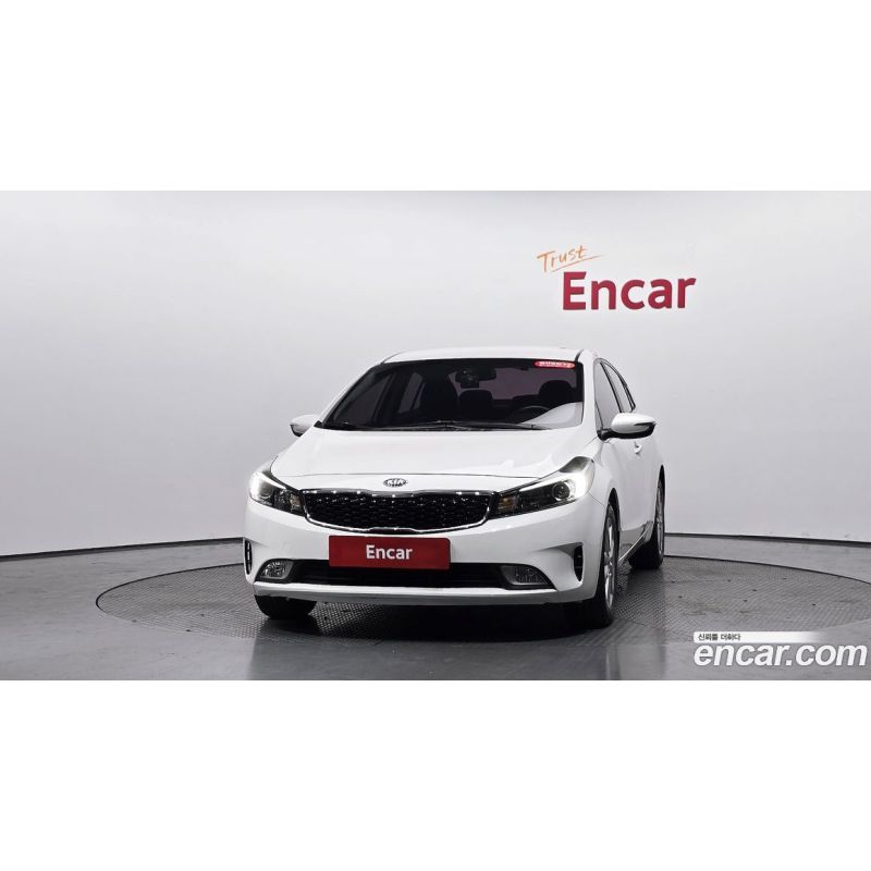 743531