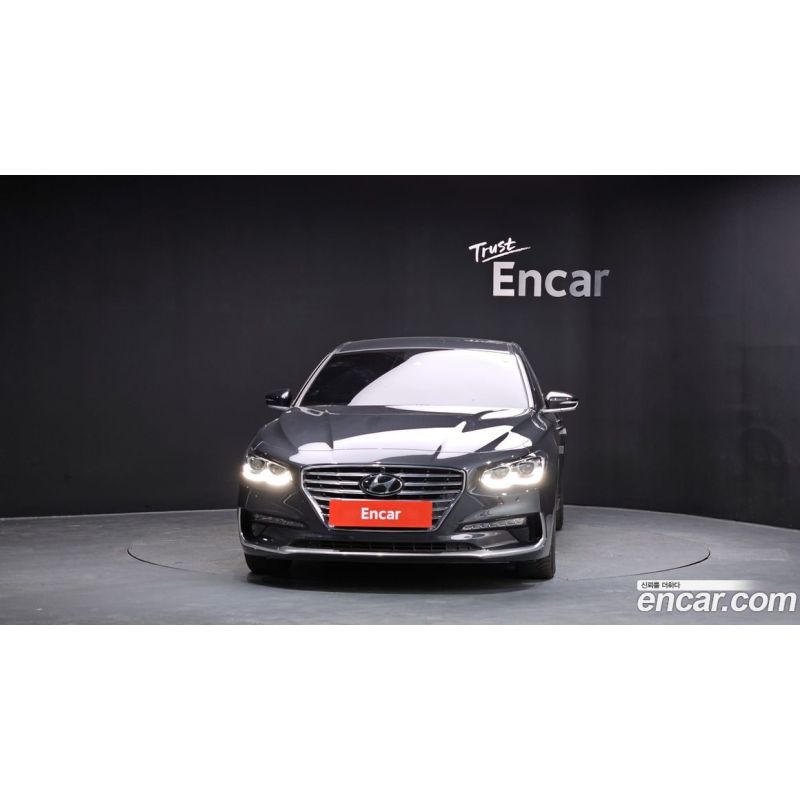993032