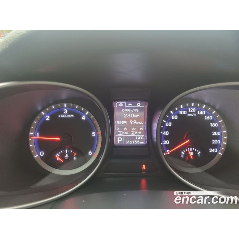 872508