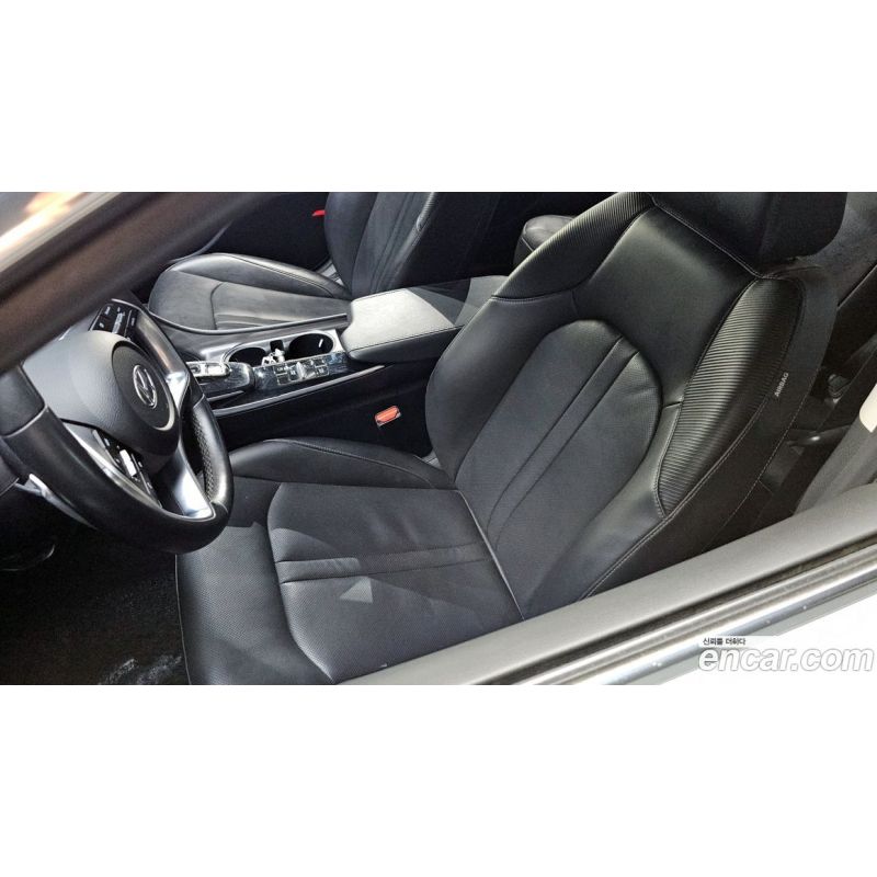 973318