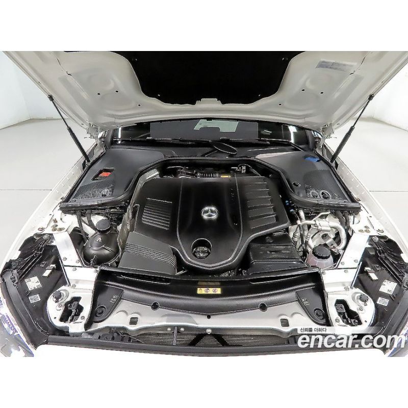 493256