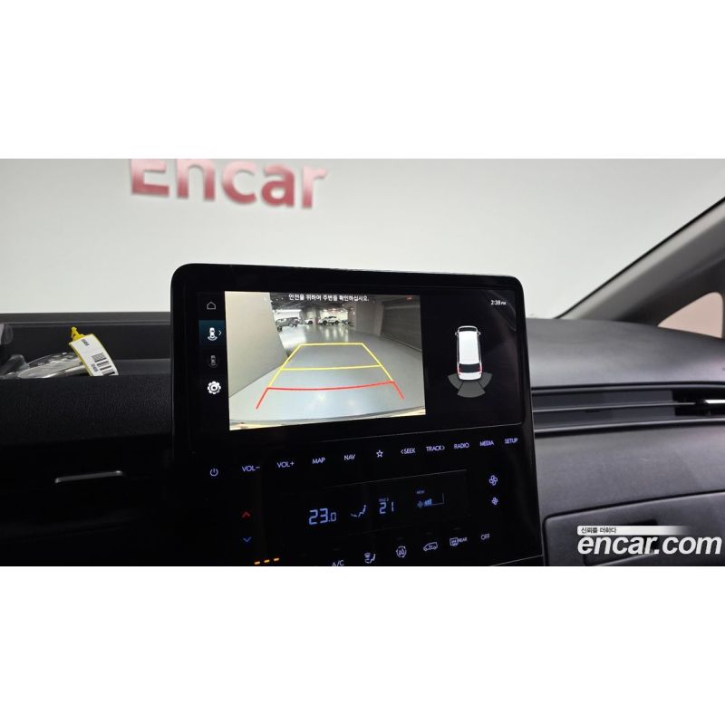 124062