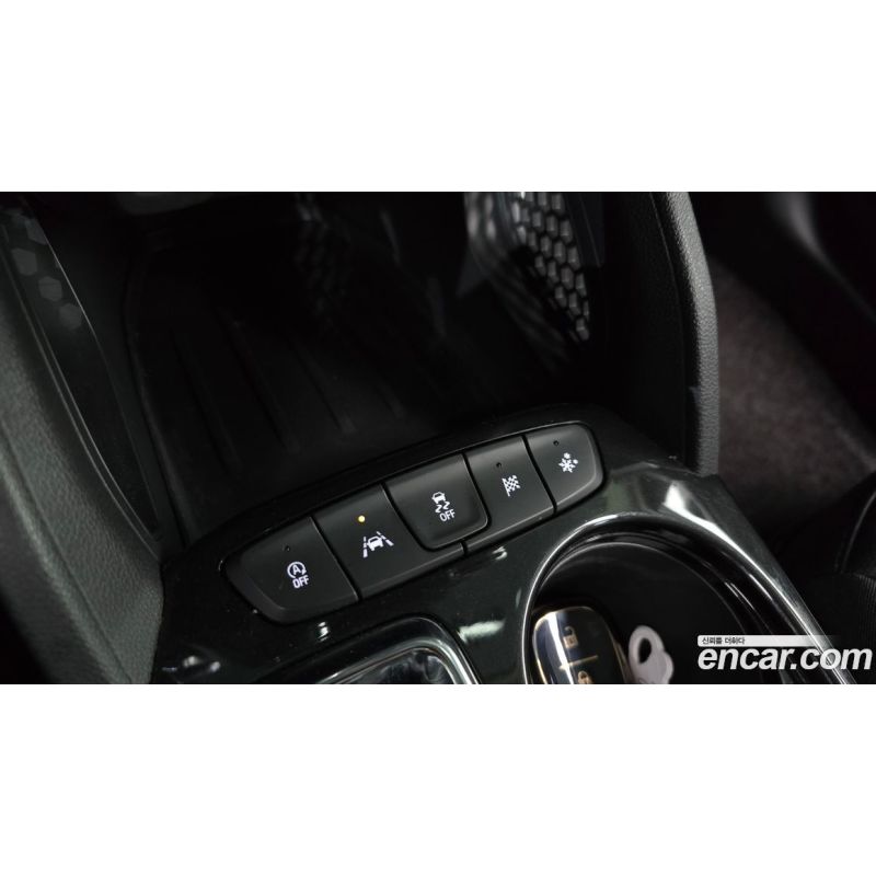 973582