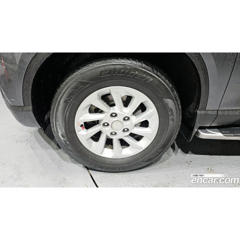 439451