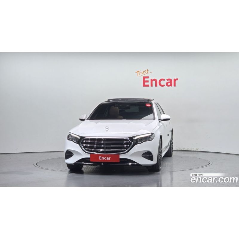 687563
