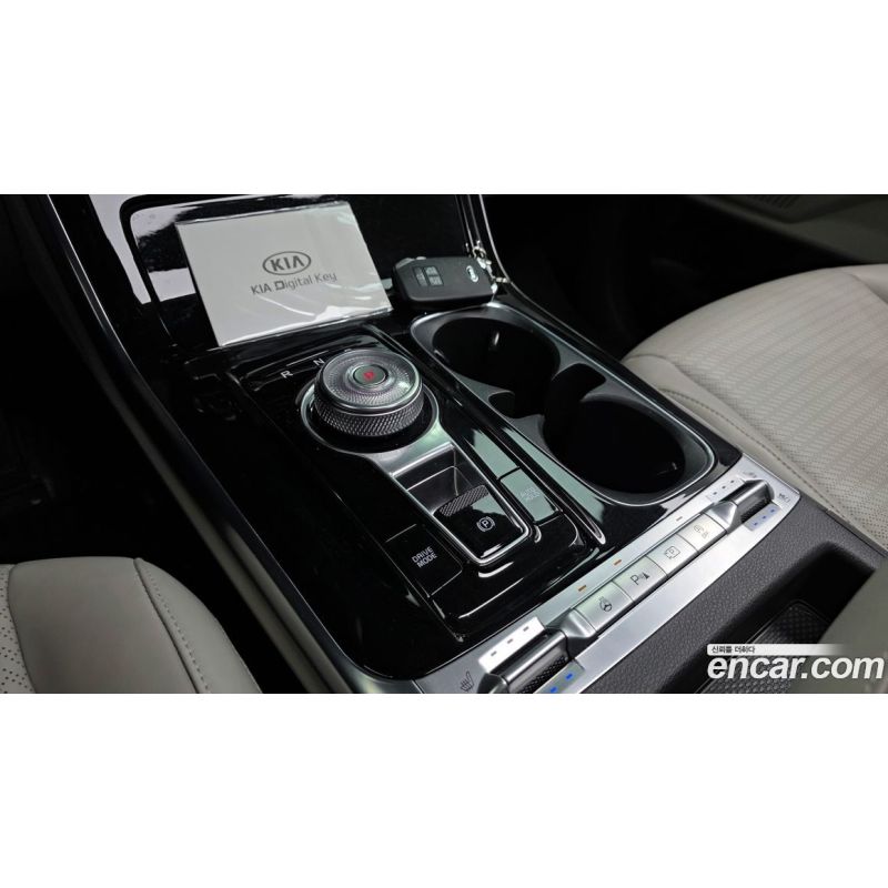 10637