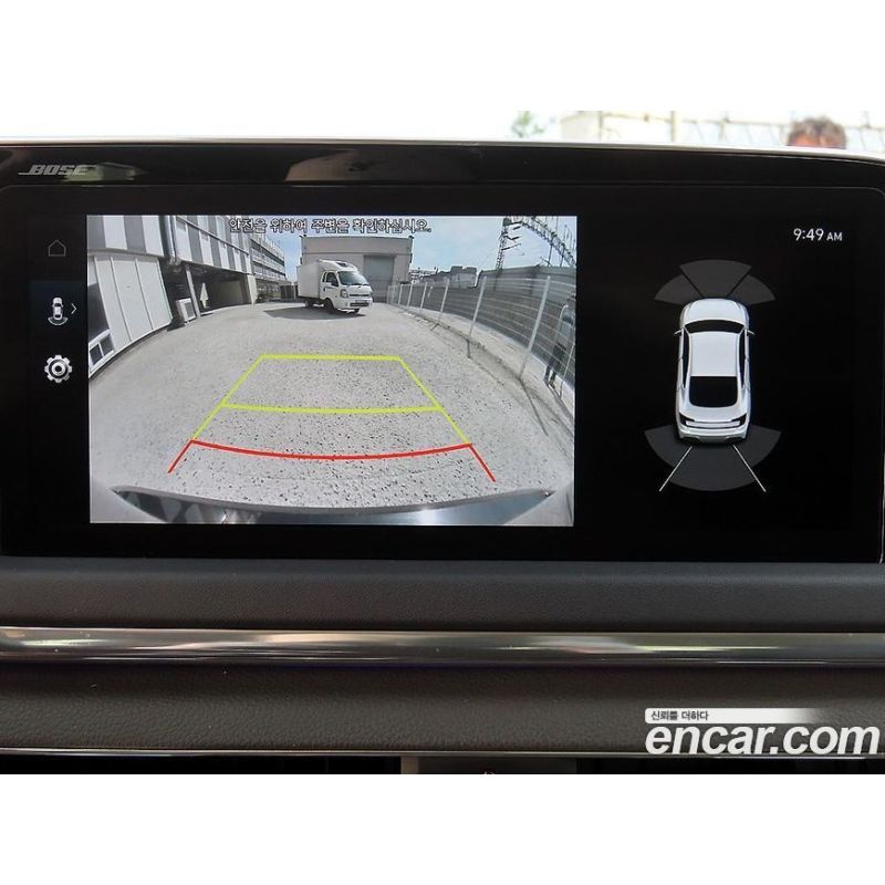 579381