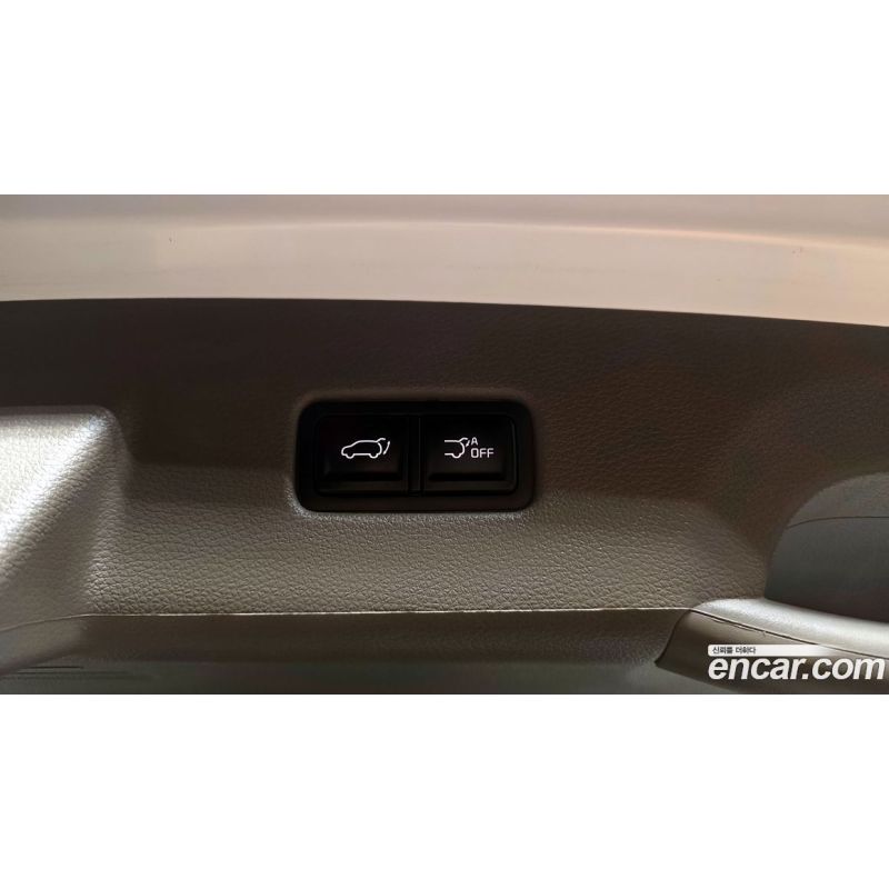 541003