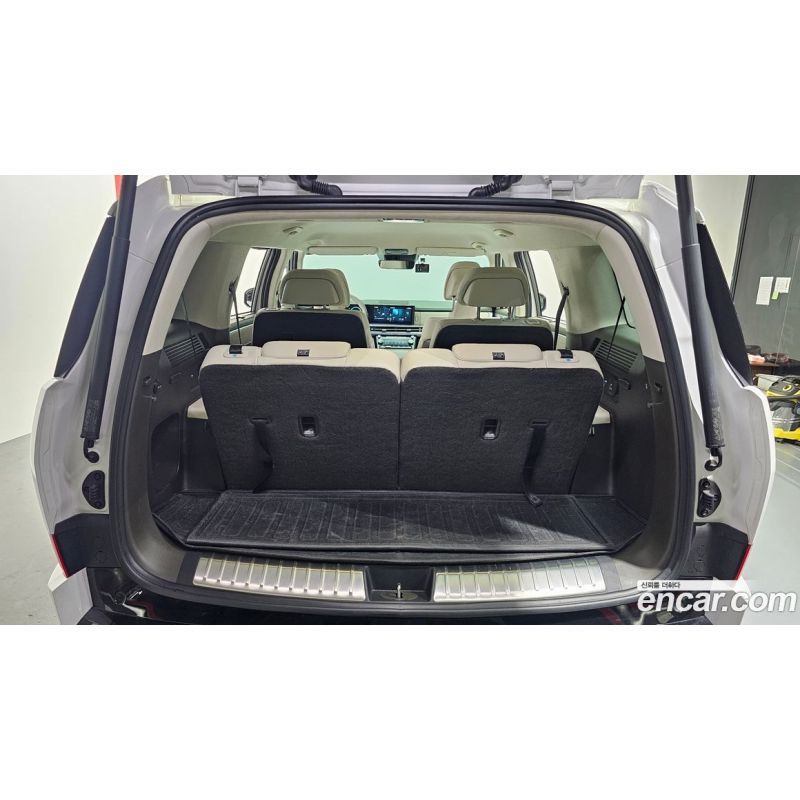903348