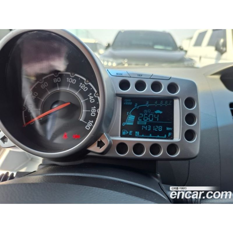 867387