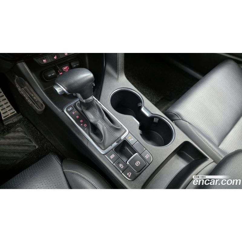 880997