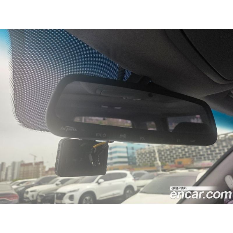 391202