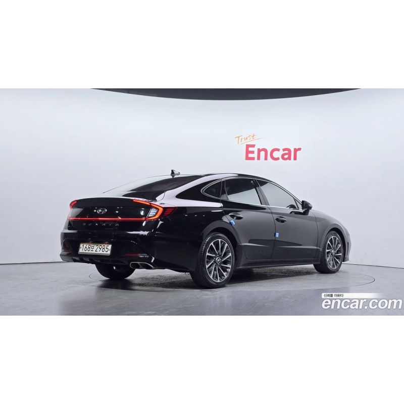 924970