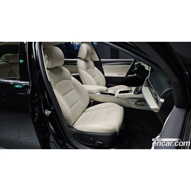 696593