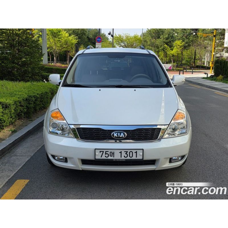 572247