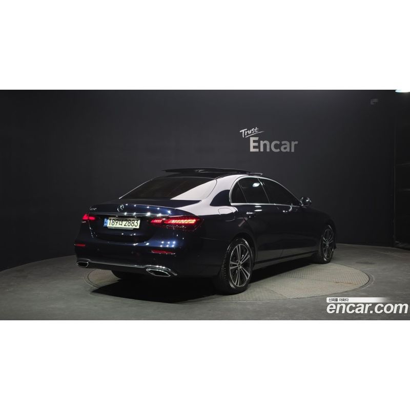 424751