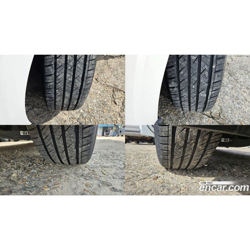 387941