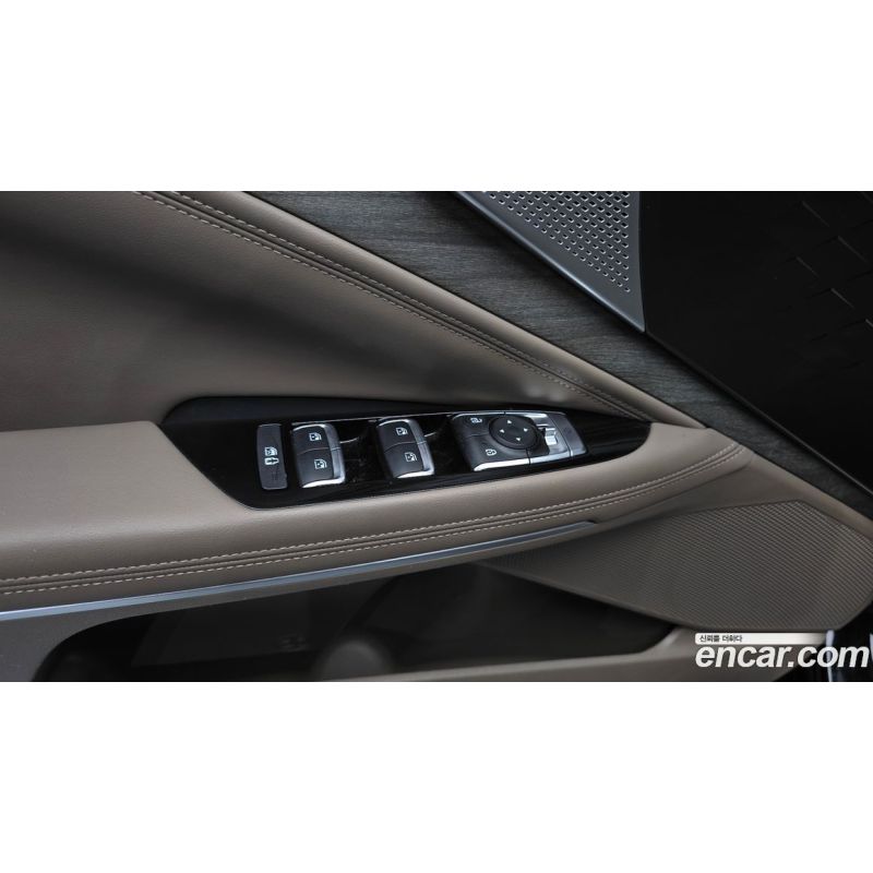 391110