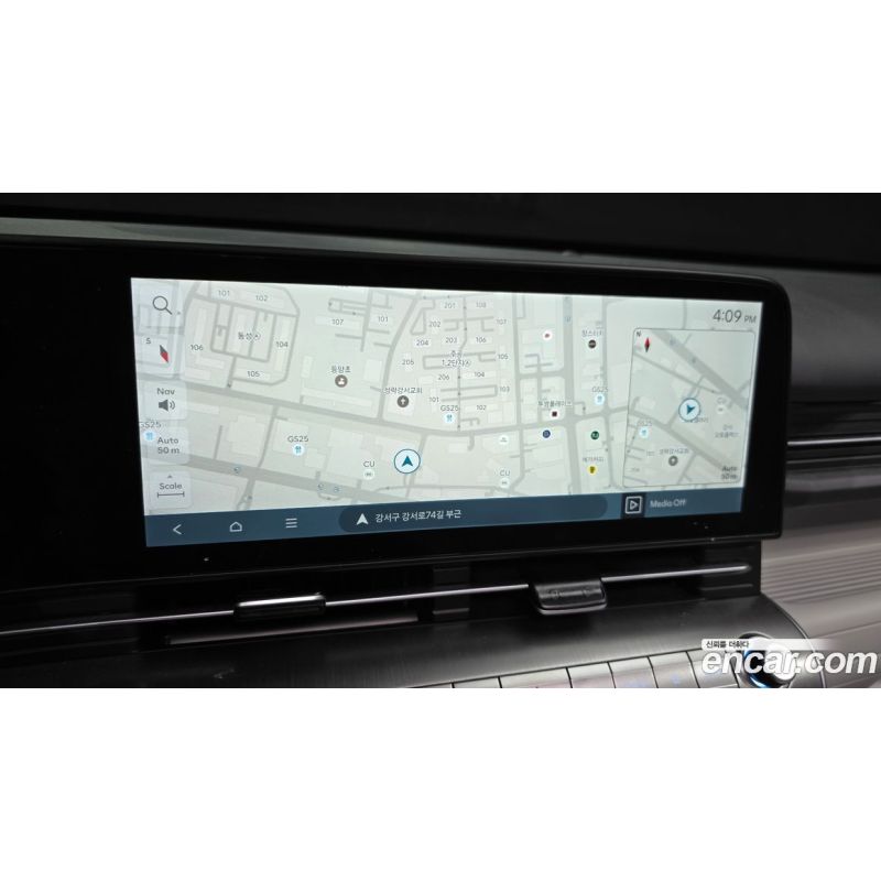 528590