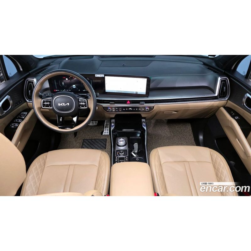 818980