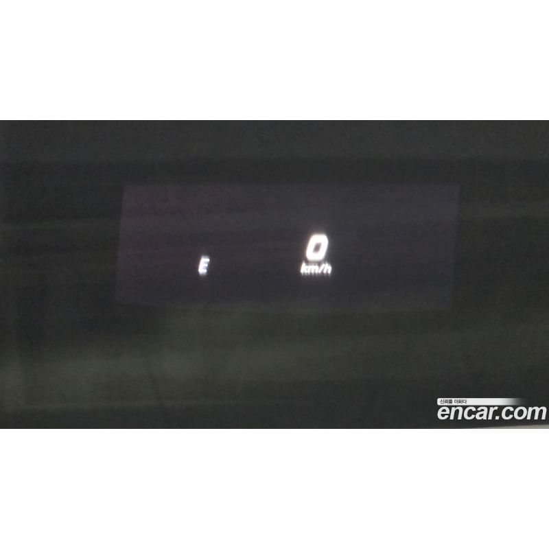 653808