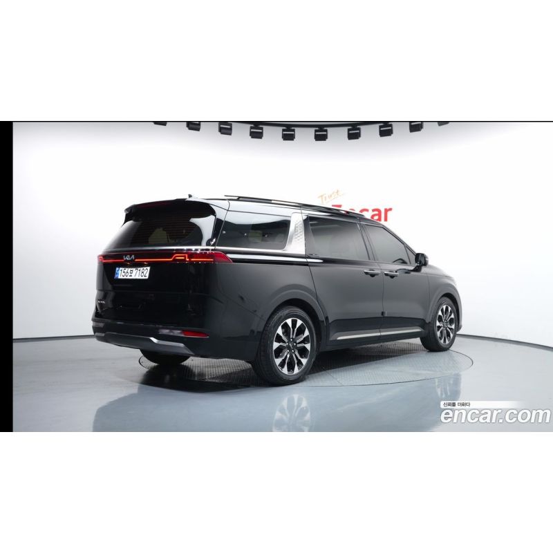 431973