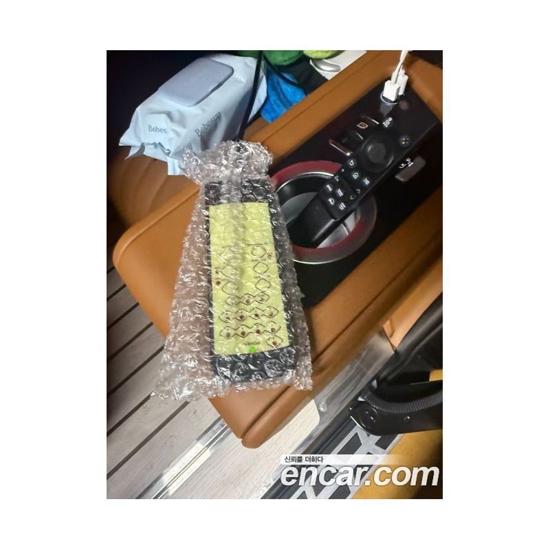 997805