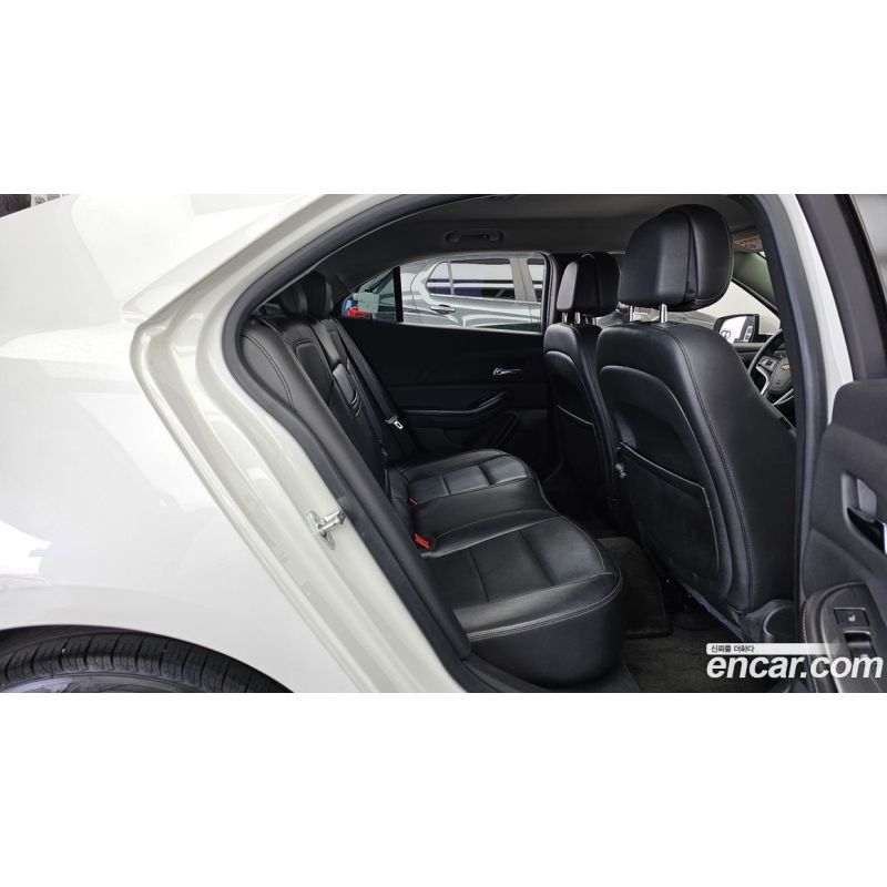 923262