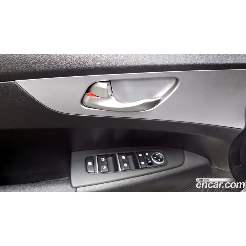 301211
