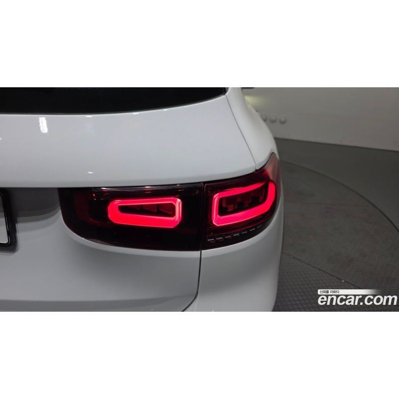 211732
