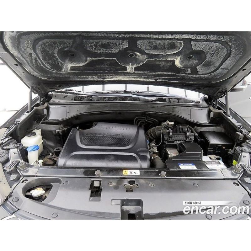 431823