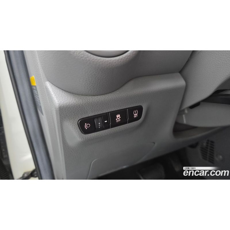 587372