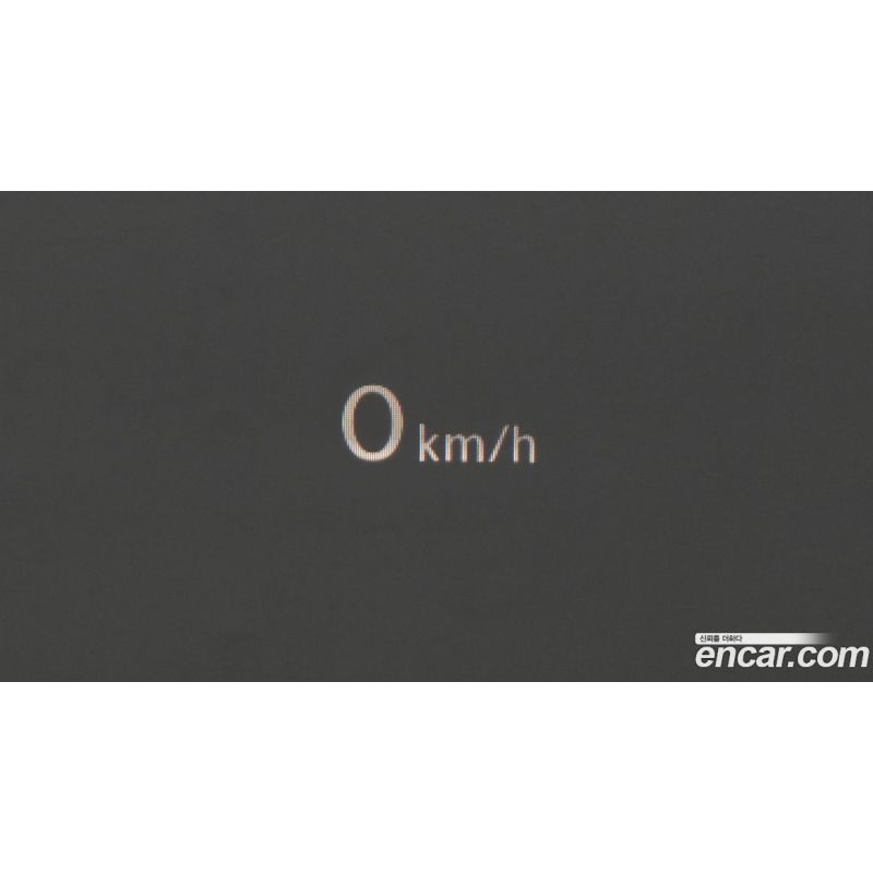 25585