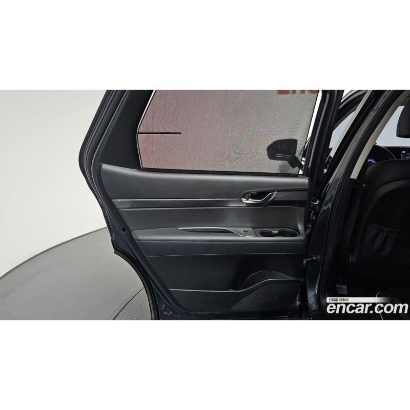 282098