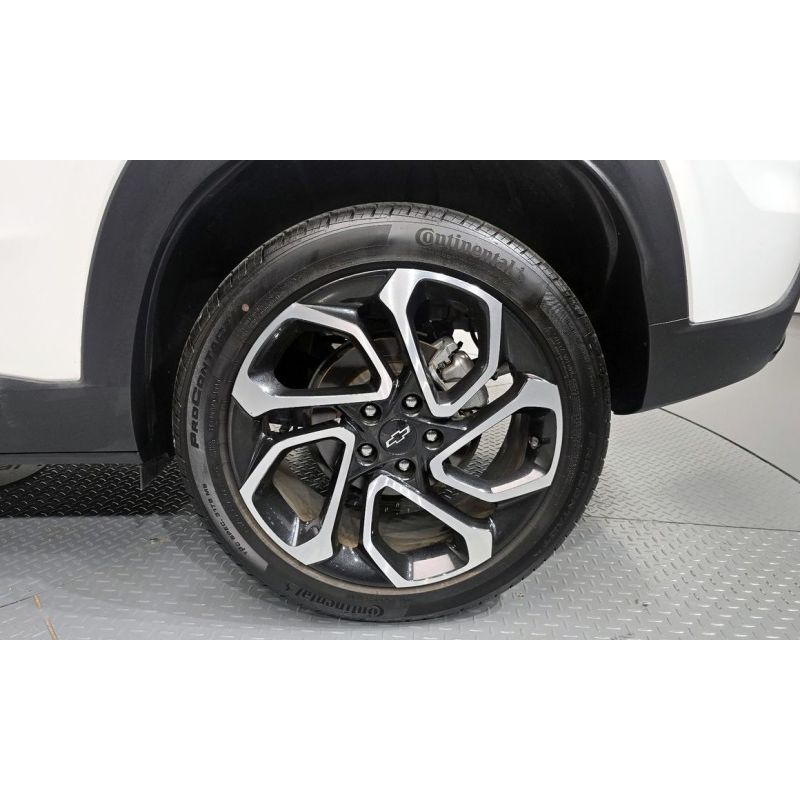 833561