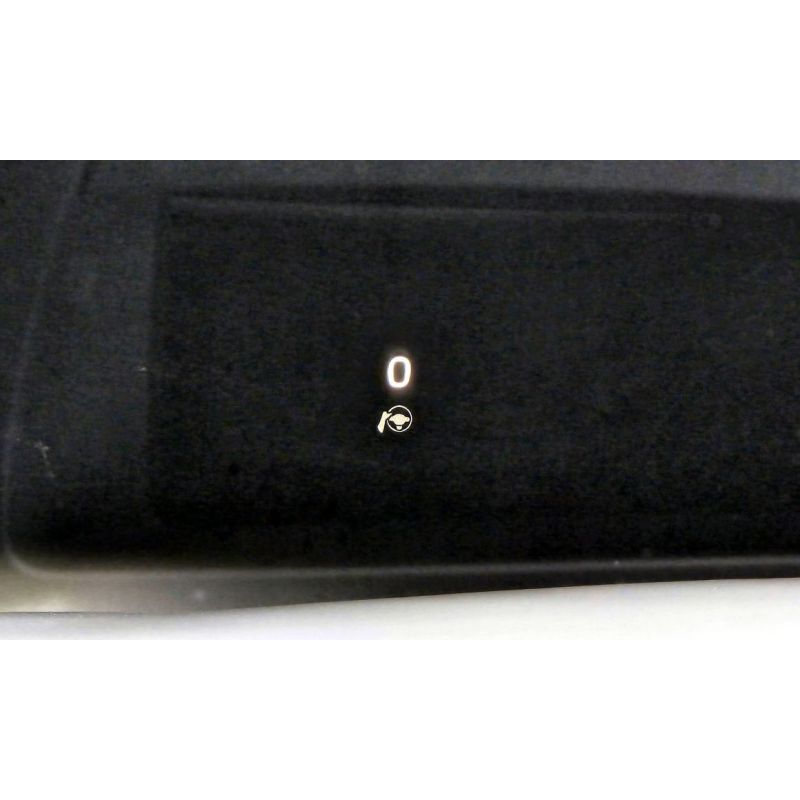 718243