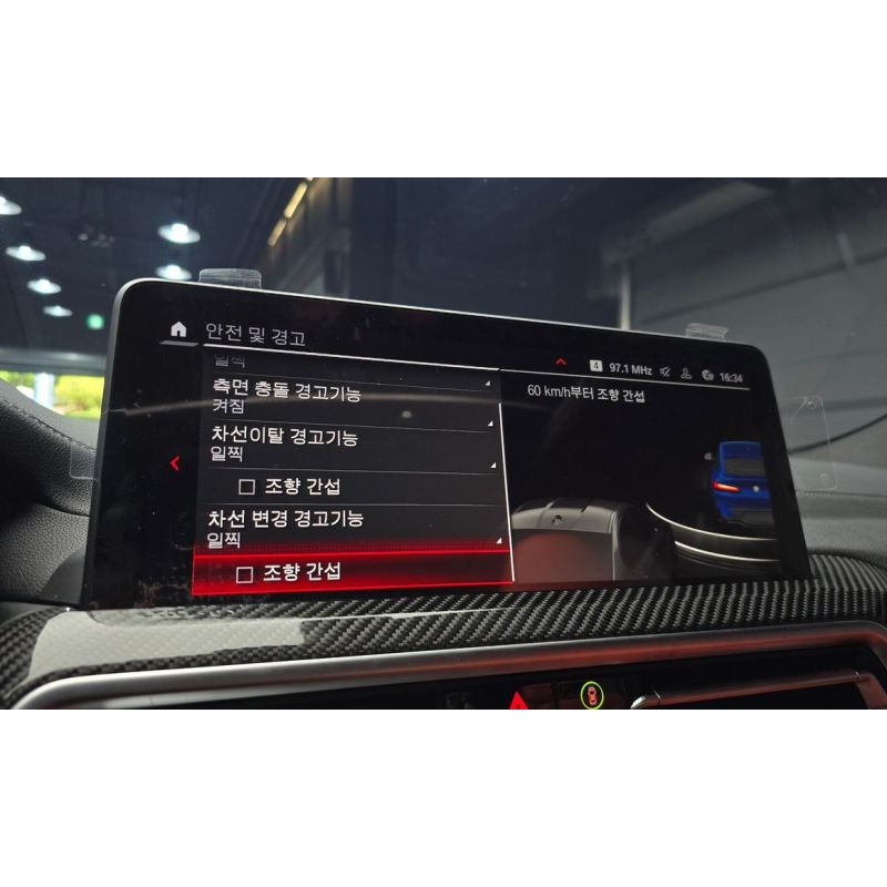 989004